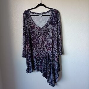 💜3/$25 Avenue 26/28 Purple and Gray Asymetrical Women's Blouse